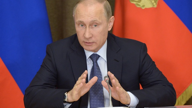 Путин принял досрочную отставку камчатского губернатора