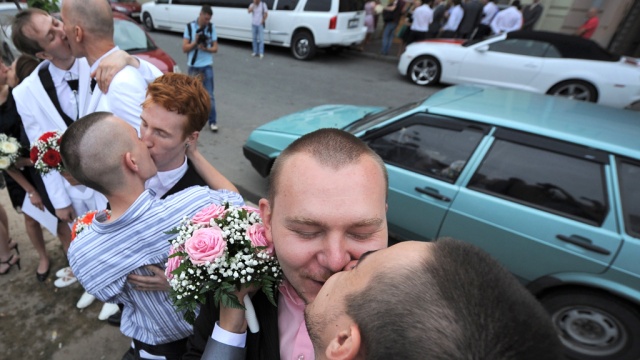 Организаторы гей-парада в 10-й раз получили отказ московской мэрии 
