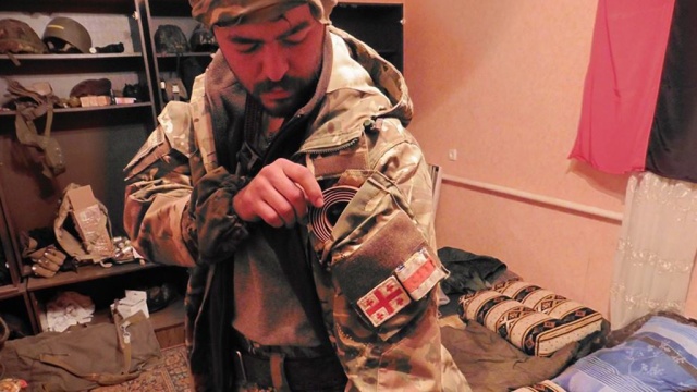 Украинский боевик рассказал об американских наводчиках и грузинском спецназе в Донбассе