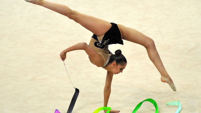 Россиянка Мамун победила во всех программах Кубка мира по художественной гимнастике