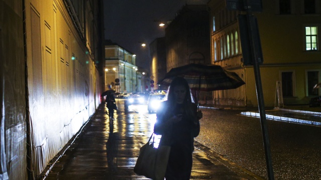 Жителям Москвы пообещали мощный ливень вечером в воскресенье