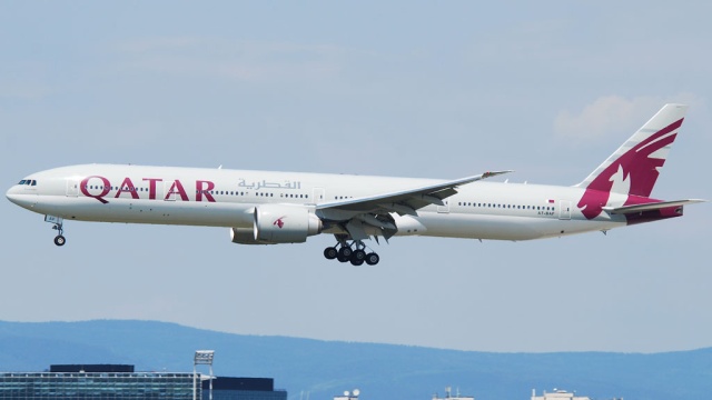 Из-за турбулентности пострадали около 40 пассажиров Boeing 777