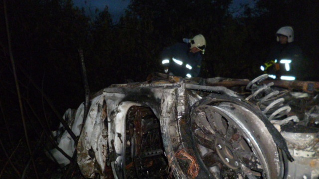 Четверо погибли в горящем автомобиле в Подмосковье