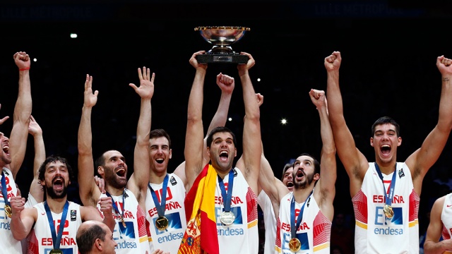Испанские баскетболисты взяли золото чемпионата Европы