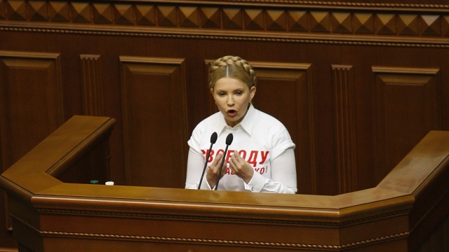 Тимошенко обвинила Киев в сговоре с олигархами 