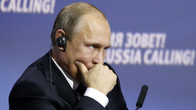 Путин назвал нелепыми регулярные претензии Запада к России по минским соглашениям