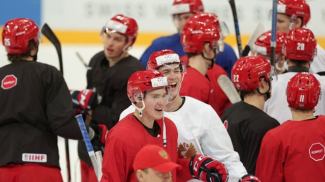 Российские хоккеисты одержали четвертую победу на молодежном ЧМ