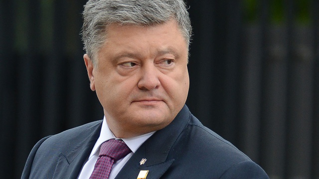 Порошенко ответил на сообщения о попытке диверсии в Крыму