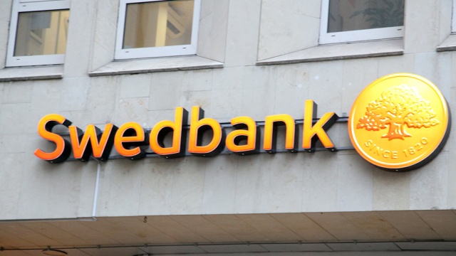 Банк столица. Swedbank logo. Swedbank в России. Шведбанк ее. Swedbank печать.